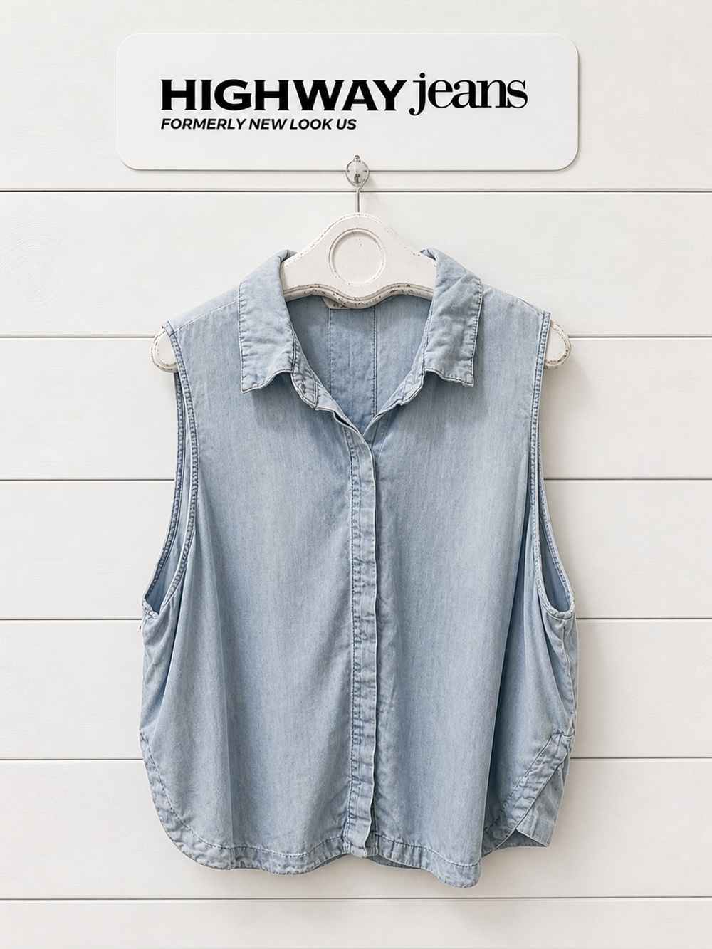 HIGHWAY JEANS Light Chambray Sleeveless Blouse Size 3X